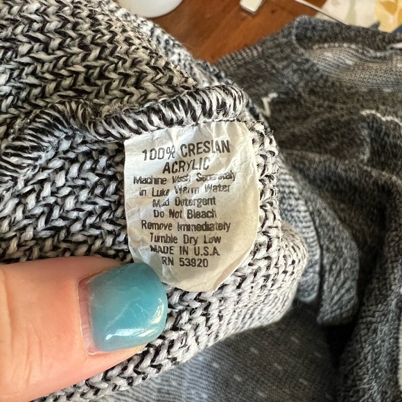 Vintage 80s Mod Cityscape Acrylic Blend Crewneck Sweater - Picture 6 of 6